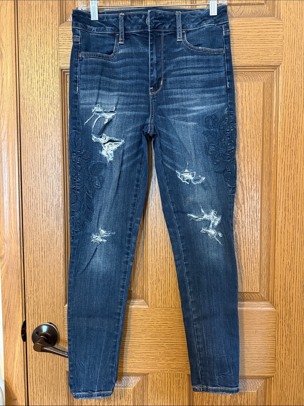 American Eagle Outfitters Dark Blue Distressed Skinny Jeans with Embroidery